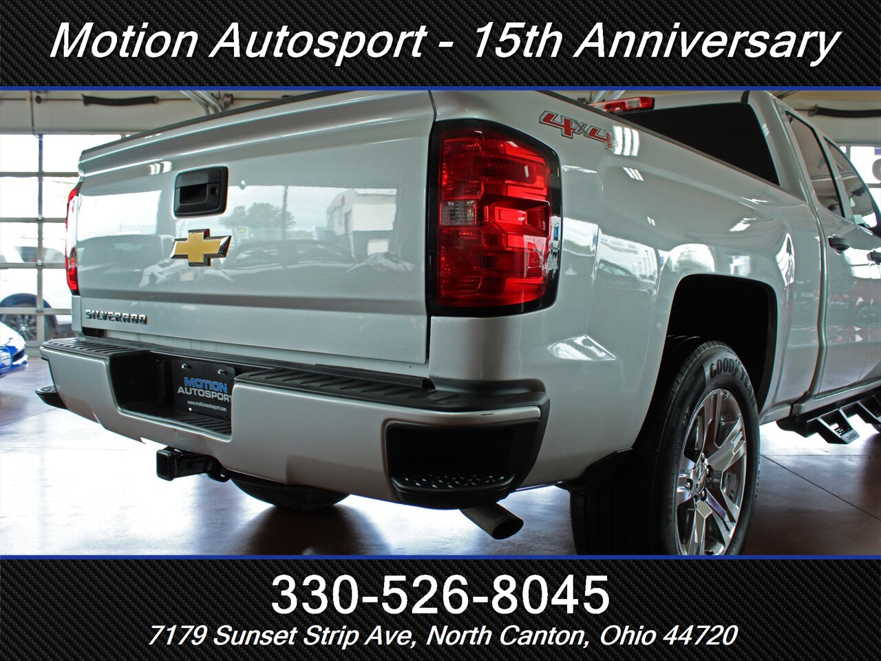 2017 Chevrolet Silverado 1500 Custom  4X4 - Photo 10 - North Canton, OH 44720