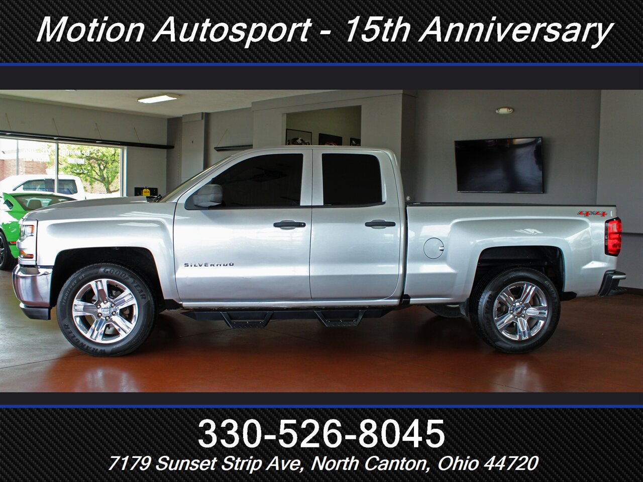 2017 Chevrolet Silverado 1500 Custom  4X4 - Photo 7 - North Canton, OH 44720