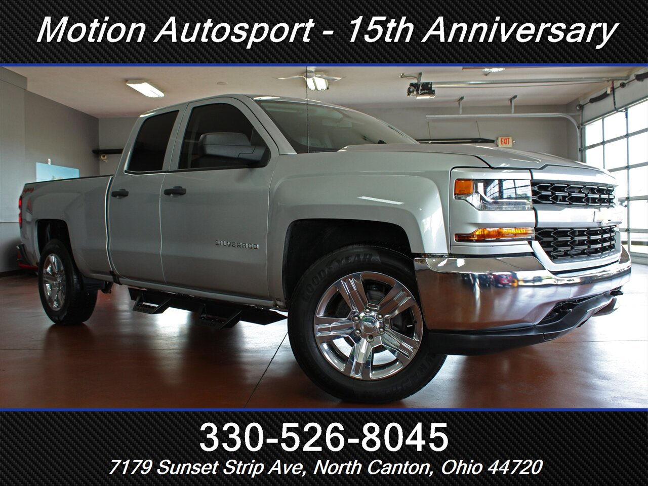 2017 Chevrolet Silverado 1500 Custom  4X4 - Photo 2 - North Canton, OH 44720