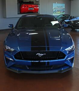 2022 Ford Mustang GT   - Photo 4 - North Canton, OH 44720