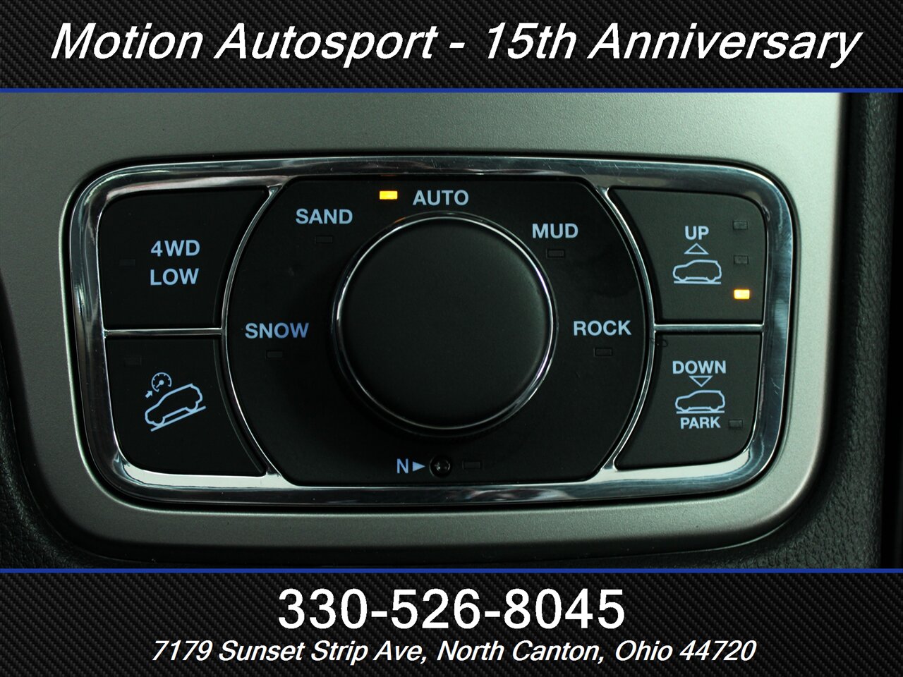 2017 Jeep Grand Cherokee Summit  4X4 - Photo 20 - North Canton, OH 44720