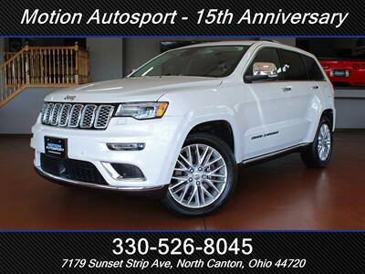 2017 Jeep Grand Cherokee Summit  4X4 SUV