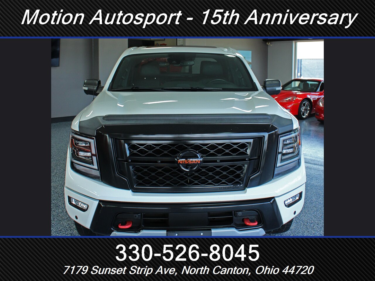 2020 Nissan Titan PRO-4X  Panoramic Roof 4X4 - Photo 4 - North Canton, OH 44720