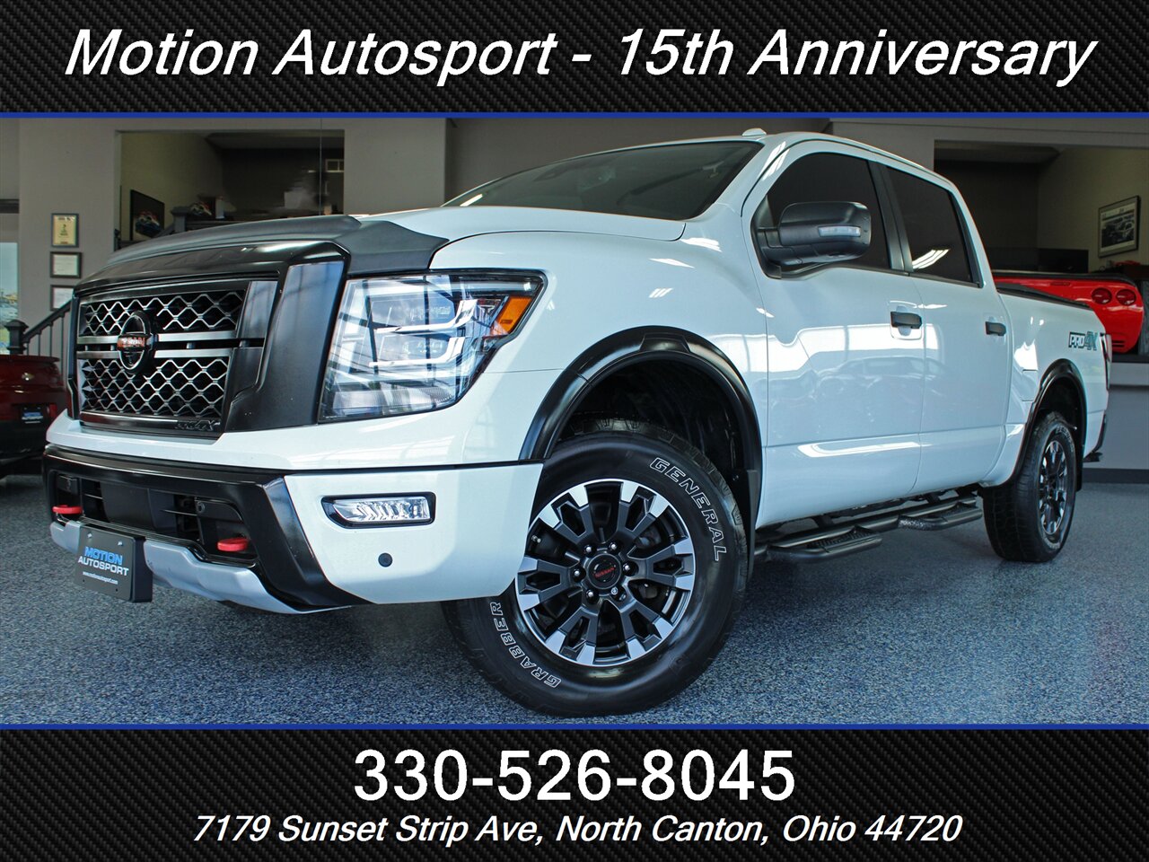 2020 Nissan Titan PRO-4X  Panoramic Roof 4X4 - Photo 1 - North Canton, OH 44720