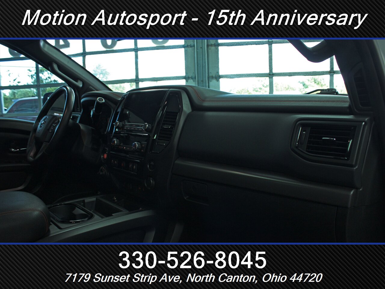 2020 Nissan Titan PRO-4X  Panoramic Roof 4X4 - Photo 28 - North Canton, OH 44720