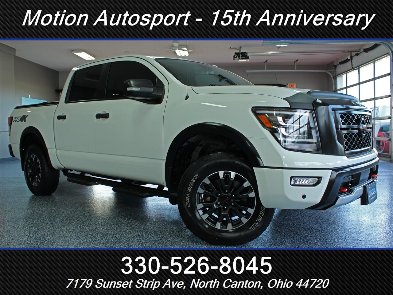 2020 Nissan Titan PRO-4X  Panoramic Roof 4X4 - Photo 2 - North Canton, OH 44720