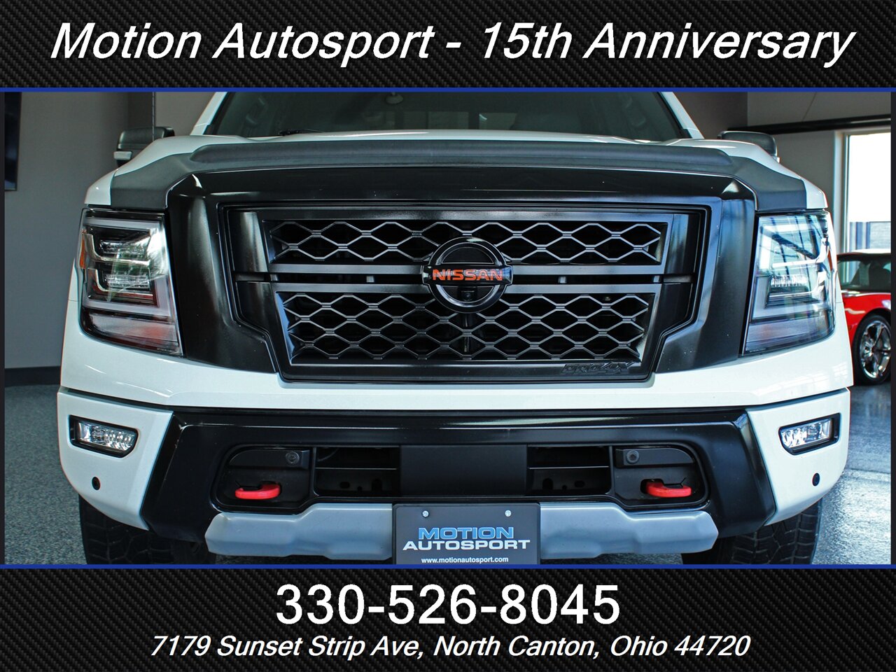 2020 Nissan Titan PRO-4X  Panoramic Roof 4X4 - Photo 3 - North Canton, OH 44720