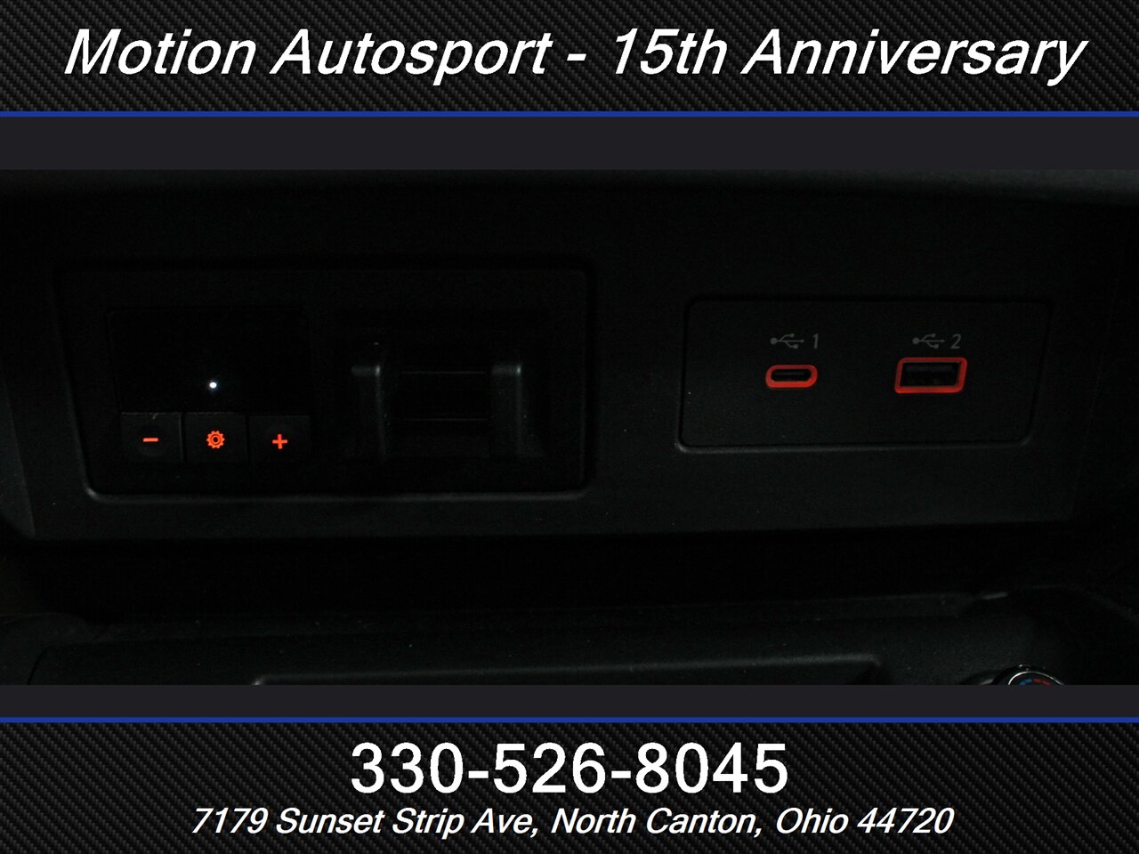 2020 Nissan Titan PRO-4X  Panoramic Roof 4X4 - Photo 18 - North Canton, OH 44720
