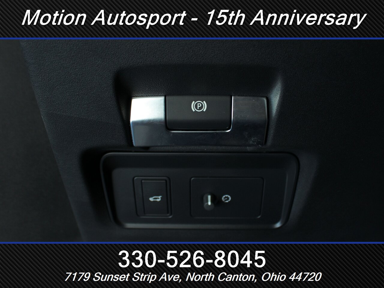 2023 Land Rover Range Rover Evoque P250 R-Dynamic SE AWD - Photo 12 - North Canton, OH 44720