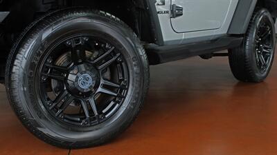 2009 Jeep Wrangler X  Hard Top 4X4 - Photo 31 - North Canton, OH 44720