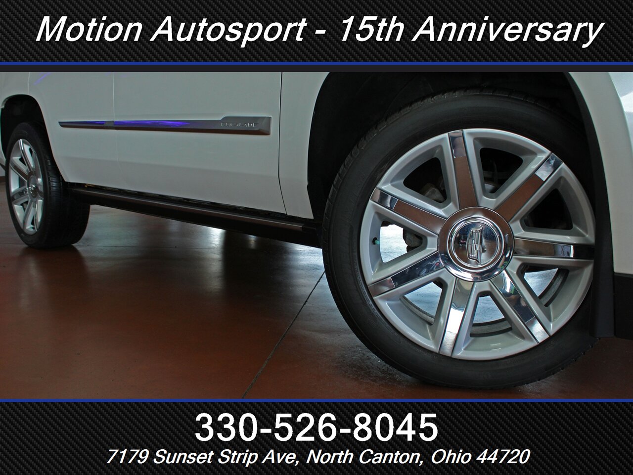 2017 Cadillac Escalade Premium Luxury  Moon Roof Navigation 4X4 - Photo 49 - North Canton, OH 44720
