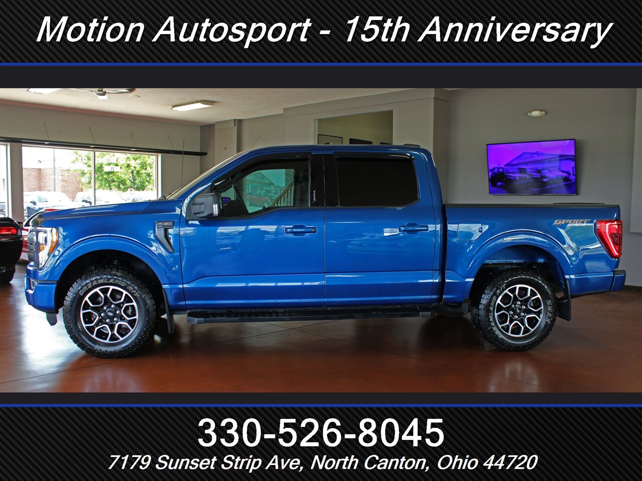 2023 Ford F-150 XLT  Sport 4X4 - Photo 7 - North Canton, OH 44720