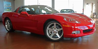 2005 Chevrolet Corvette 3LT   - Photo 2 - North Canton, OH 44720