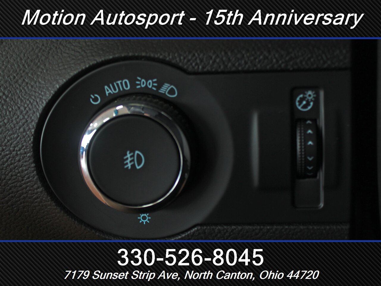 2015 Chevrolet Camaro 2LT RS Moon Roof Navigation - Photo 17 - North Canton, OH 44720