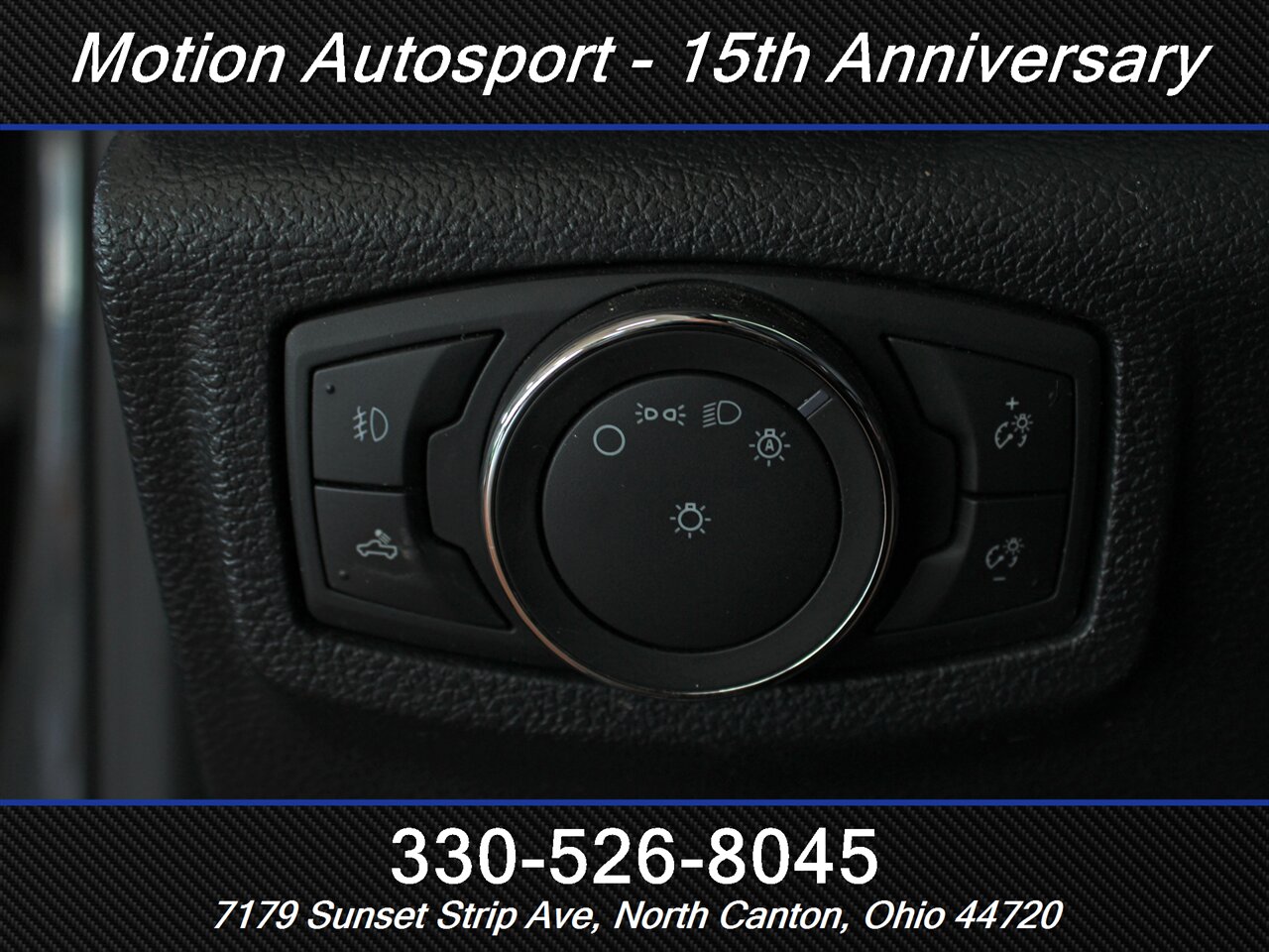 2020 Ford F-150 Lariat  Sport 4X4 - Photo 15 - North Canton, OH 44720