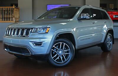 2018 Jeep Grand Cherokee Limited  AWD - Photo 1 - North Canton, OH 44720