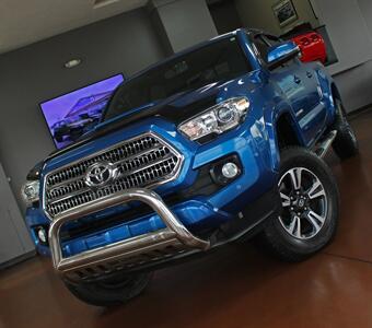 2017 Toyota Tacoma TRD Sport  4X4 - Photo 48 - North Canton, OH 44720