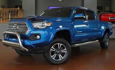 2017 Toyota Tacoma TRD Sport  4X4 - Photo 1 - North Canton, OH 44720