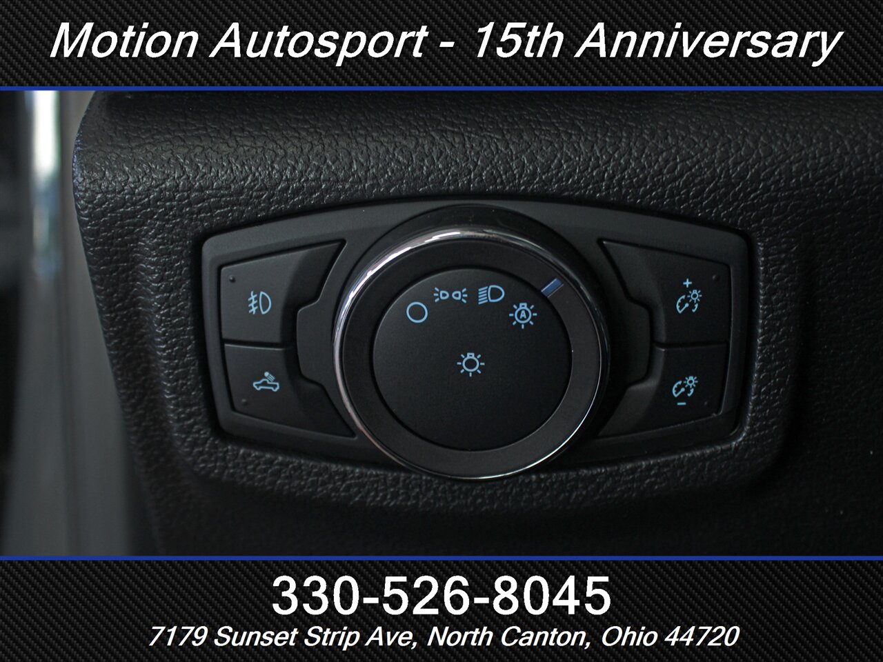 2019 Ford F-150 Lariat Sport 4X4 - Photo 17 - North Canton, OH 44720