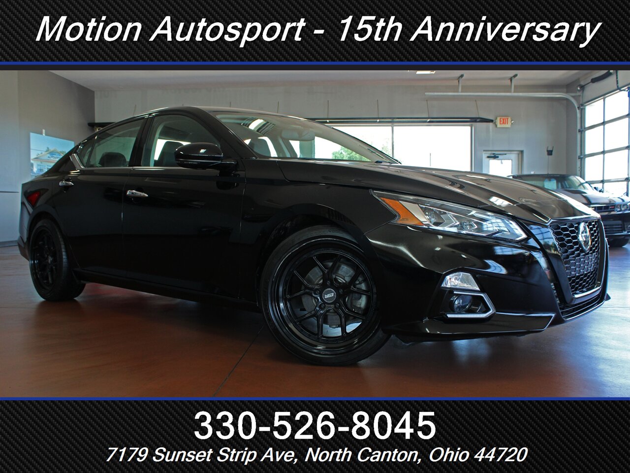 2019 Nissan Altima Edition One   - Photo 2 - North Canton, OH 44720