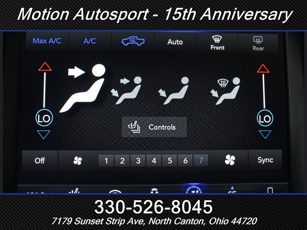 2018 RAM 1500 Sport Moon Roof Navigation 4X4 - Photo 25 - North Canton, OH 44720