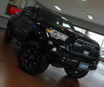 2019 Toyota Tacoma TRD Sport  Custom Lift 4X4 - Photo 50 - North Canton, OH 44720