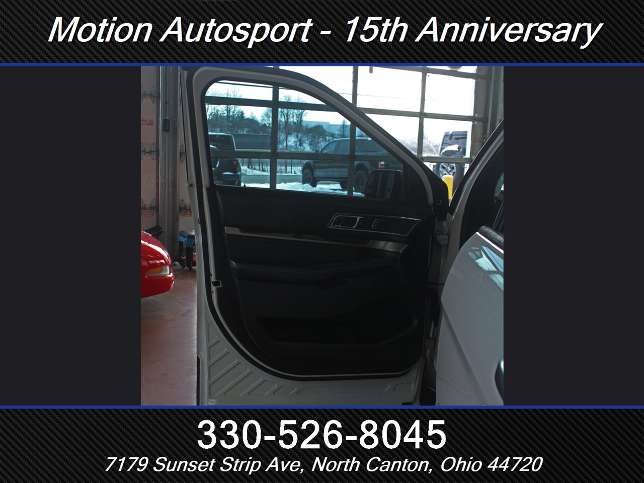 2018 Ford Explorer Platinum Panoramic Moon Roof AWD - Photo 14 - North Canton, OH 44720