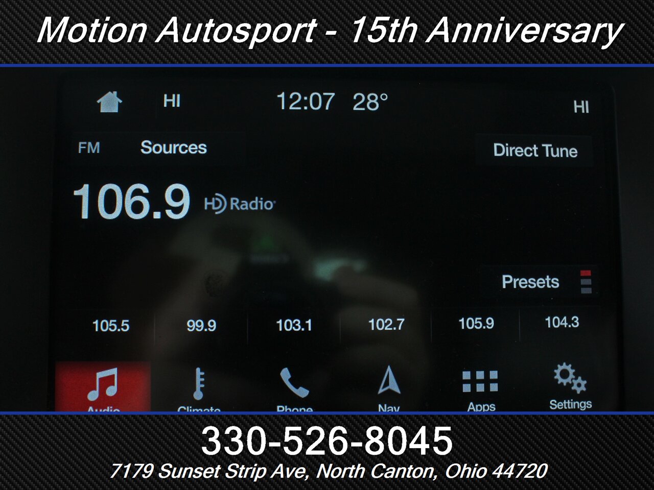 2018 Ford Explorer Platinum Panoramic Moon Roof AWD - Photo 24 - North Canton, OH 44720