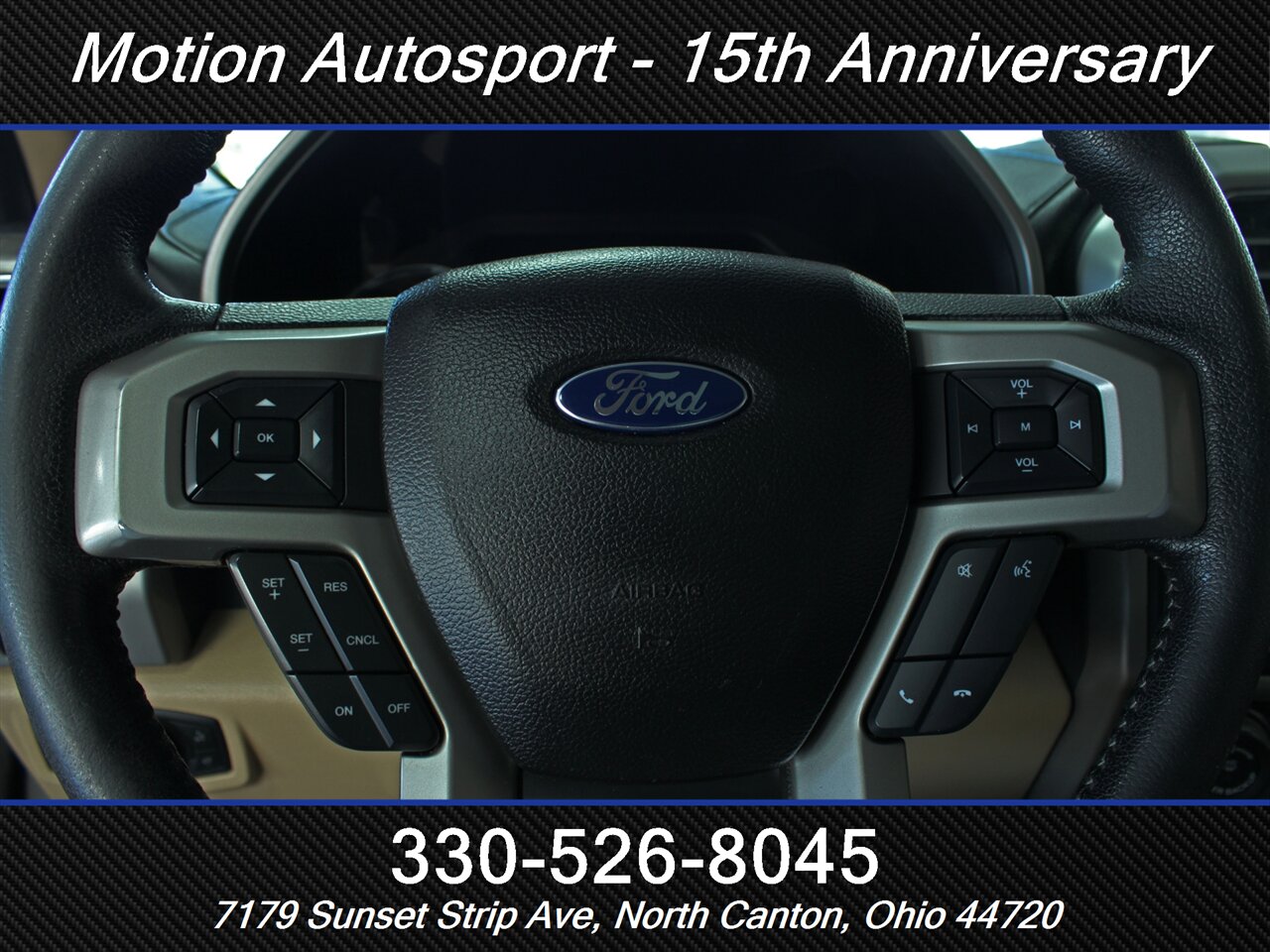 2016 Ford F-150 Lariat Moon Roof Navigation 4X4 - Photo 12 - North Canton, OH 44720