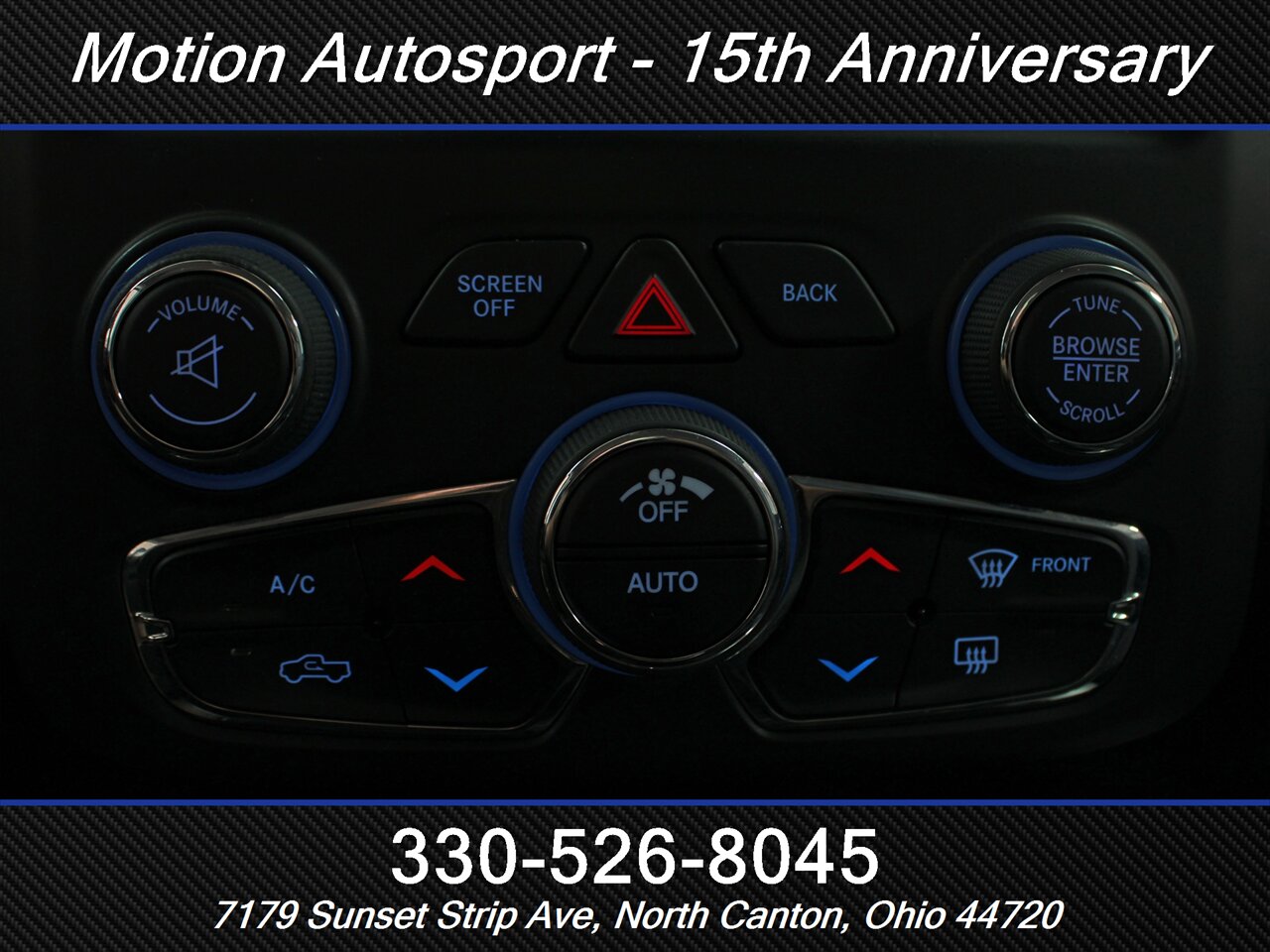 2015 RAM 1500 Sport Black Top Edition 4X4 - Photo 24 - North Canton, OH 44720