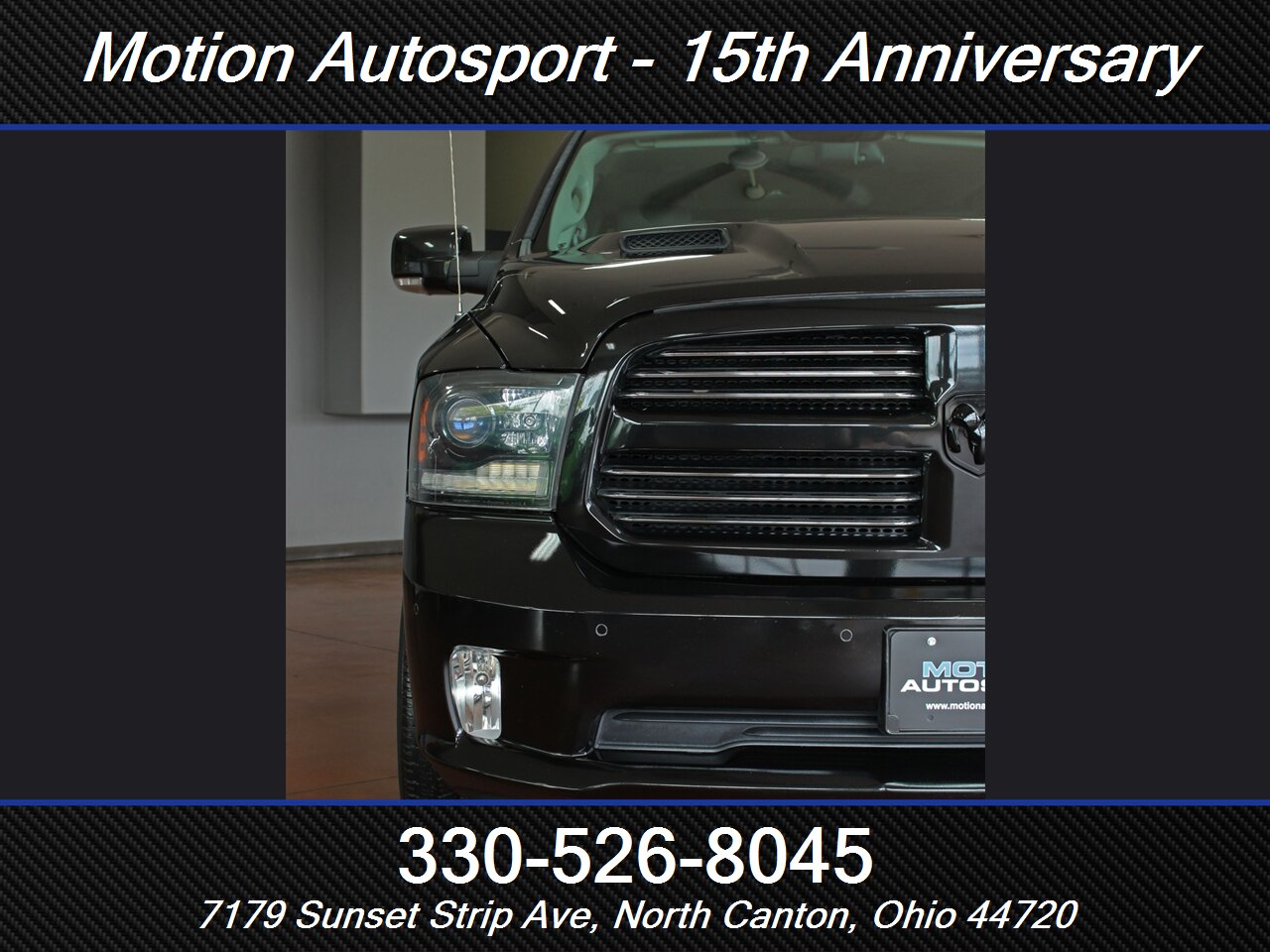 2015 RAM 1500 Sport Black Top Edition 4X4 - Photo 5 - North Canton, OH 44720