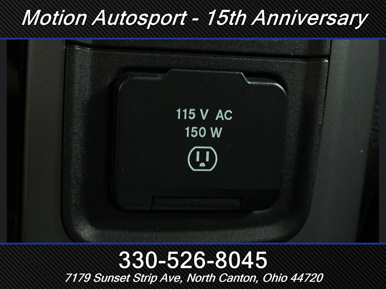 2015 RAM 1500 Sport Black Top Edition 4X4 - Photo 25 - North Canton, OH 44720