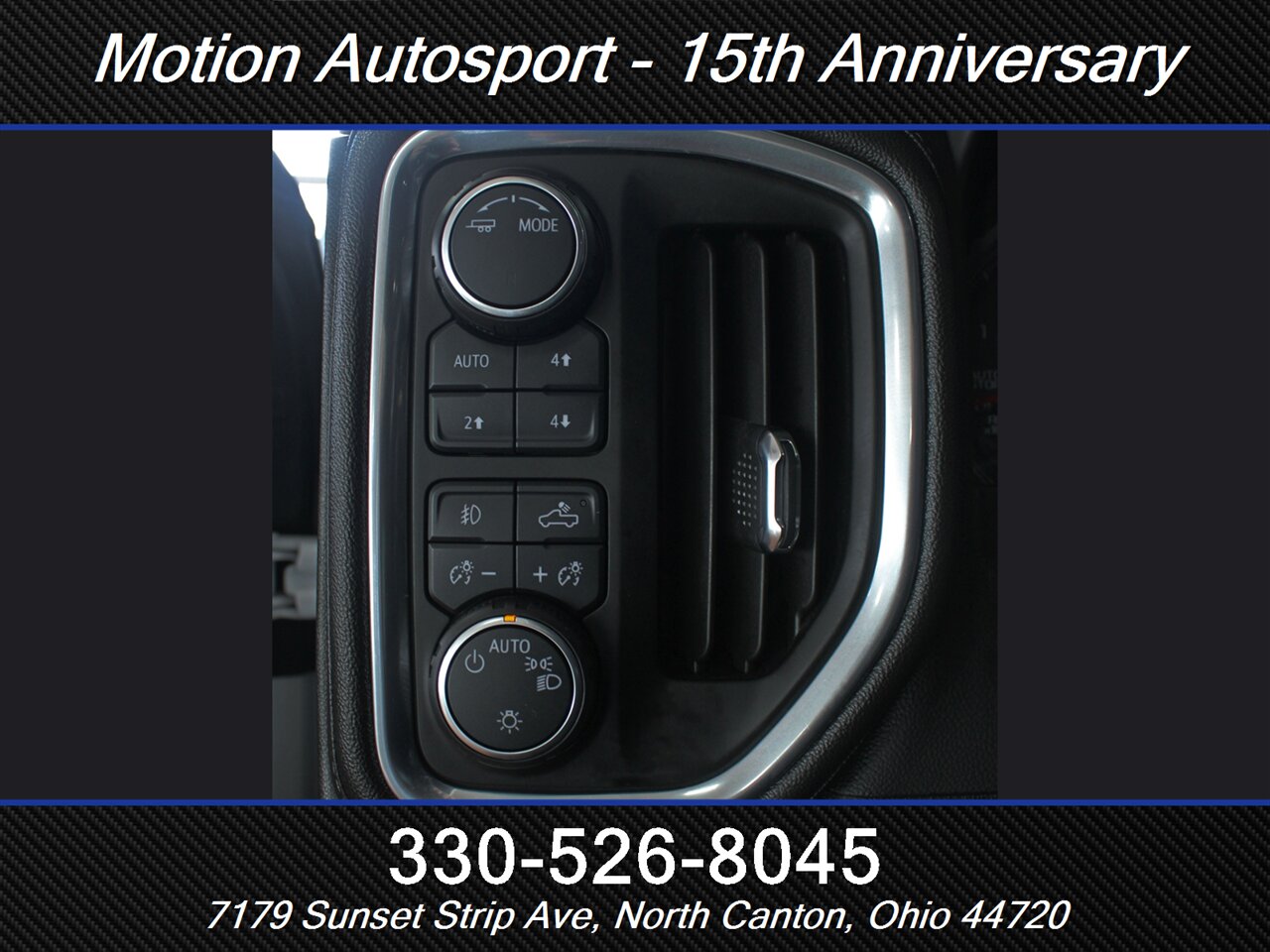 2020 Chevrolet Silverado 1500 RST  4X4 - Photo 16 - North Canton, OH 44720