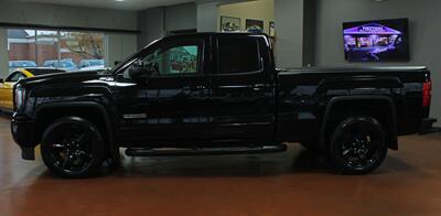 2017 GMC Sierra 1500 SLE Z71 Elevation  4X4 - Photo 5 - North Canton, OH 44720