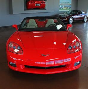 2011 Chevrolet Corvette 2LT   - Photo 4 - North Canton, OH 44720