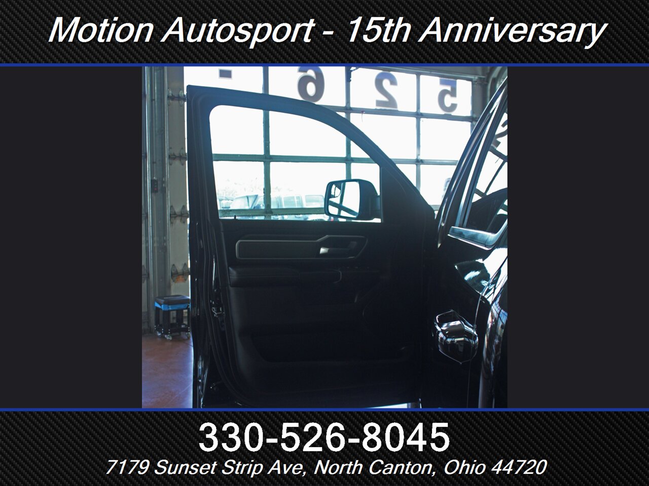 2021 RAM 1500 Big Horn Black Top Edition  Panoramic Roof Ram Box 4X4 - Photo 16 - North Canton, OH 44720