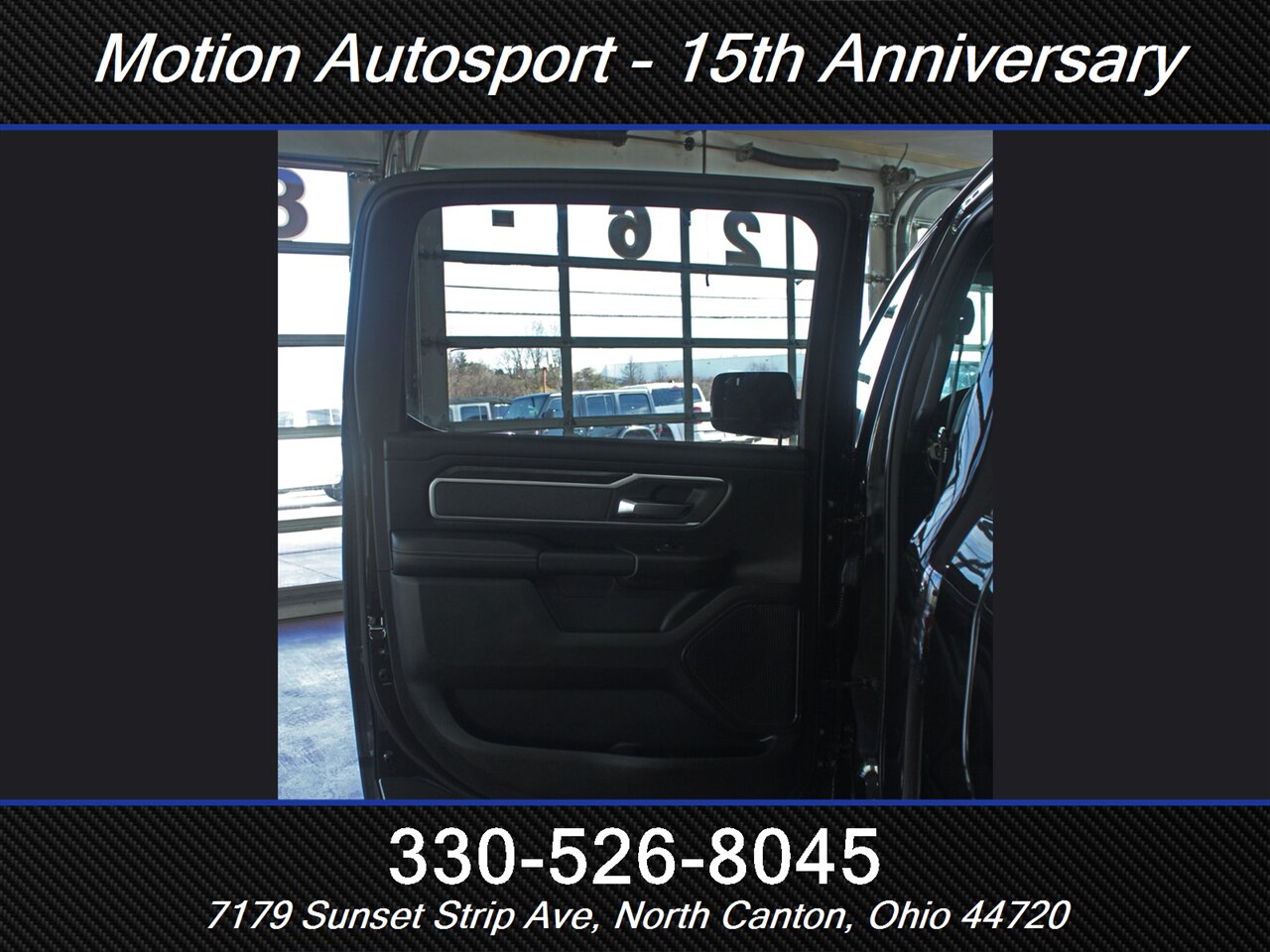 2021 RAM 1500 Big Horn Black Top Edition  Panoramic Roof Ram Box 4X4 - Photo 44 - North Canton, OH 44720