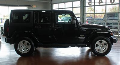 2012 Jeep Wrangler Unlimited Sahara  Hard Top 4X4 - Photo 12 - North Canton, OH 44720