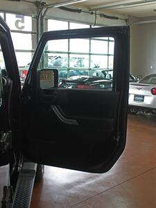 2012 Jeep Wrangler Unlimited Sahara  Hard Top 4X4 - Photo 27 - North Canton, OH 44720