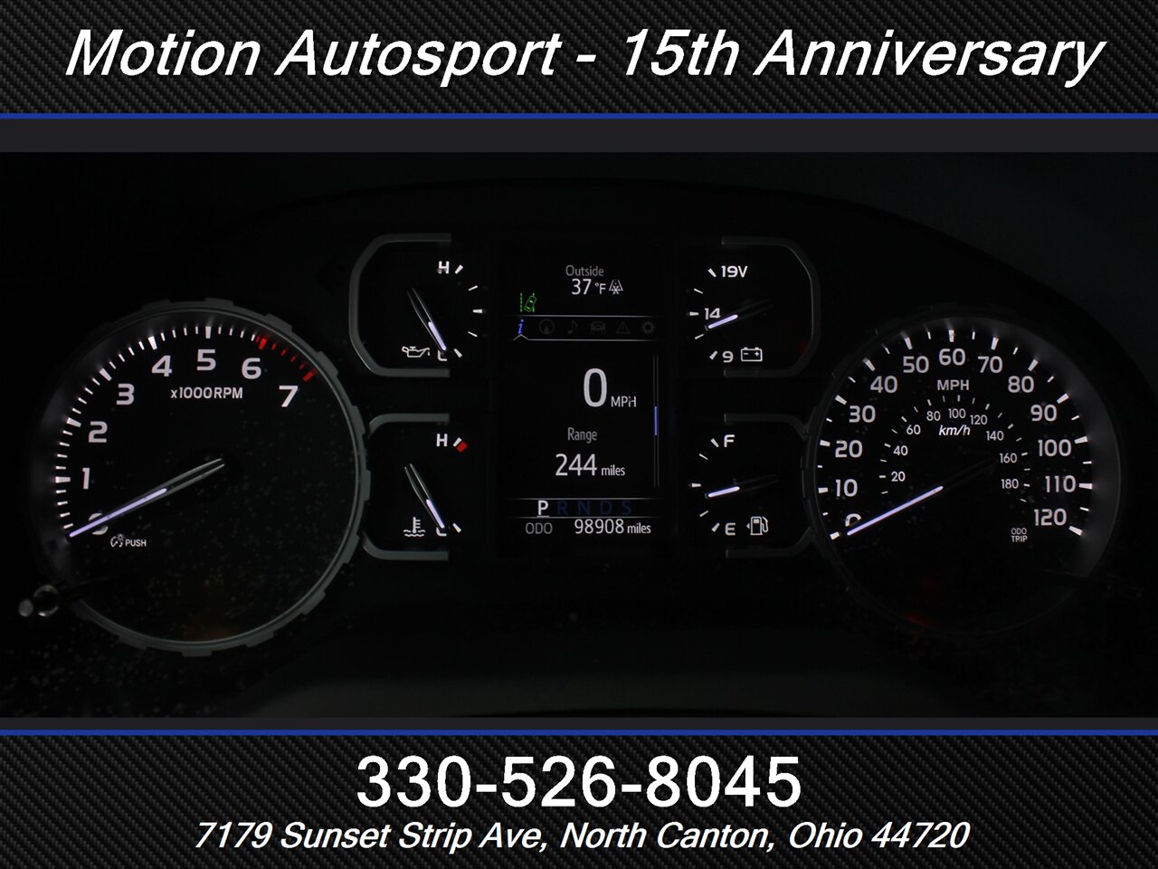 2019 Toyota Tundra SR5 TRD Off Road  Custom Lift 4X4 - Photo 18 - North Canton, OH 44720