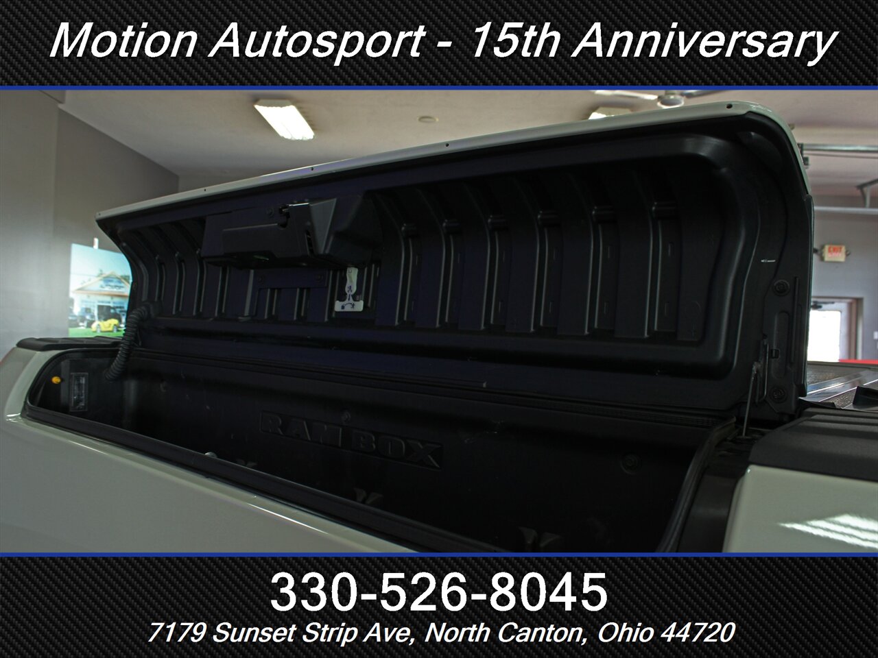 2017 RAM 1500 Laramie Limited  Moon Roof Navigation Ram Box 4X4 - Photo 14 - North Canton, OH 44720