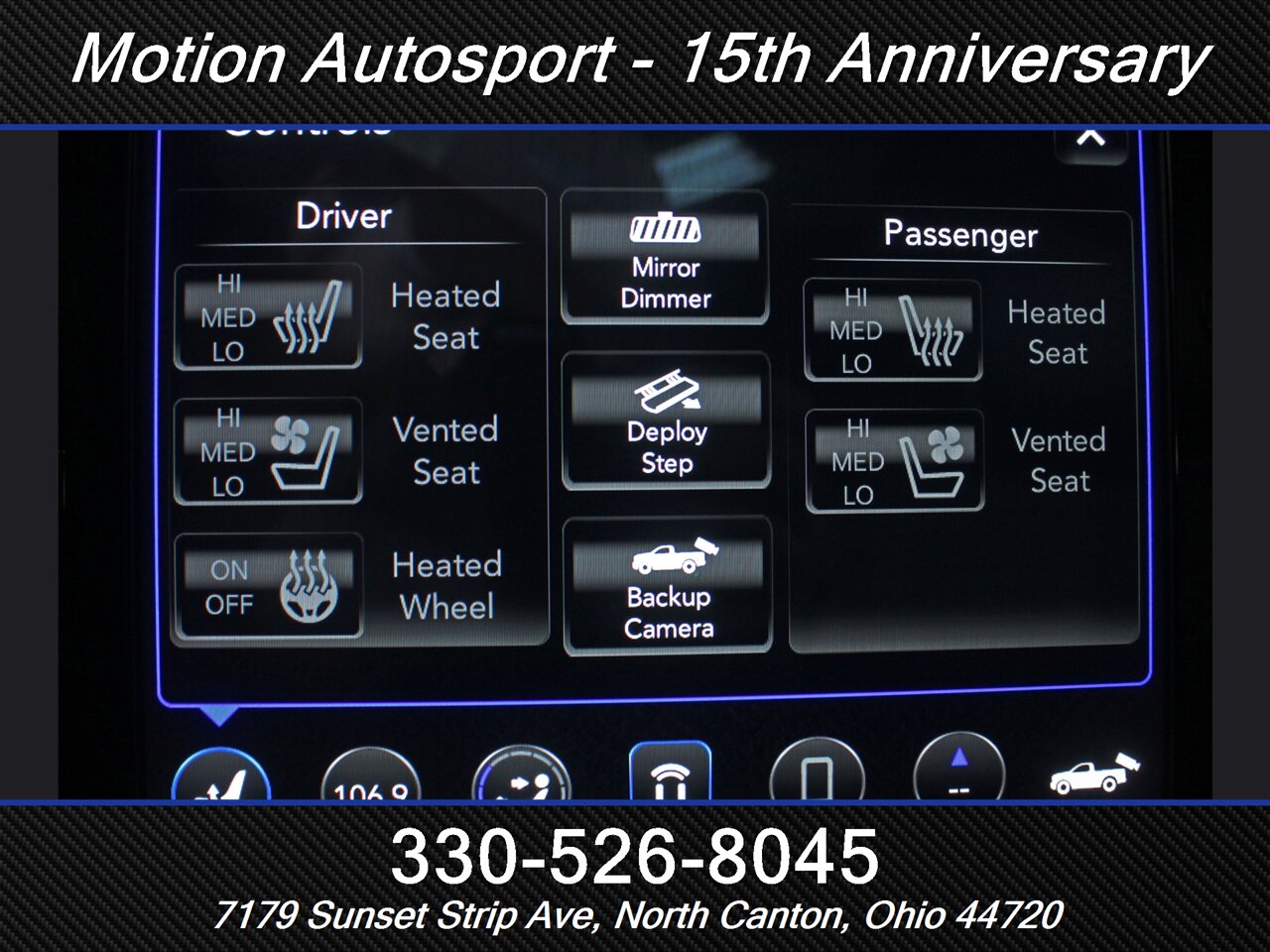 2019 RAM 1500 Sport Black Top Edition  Panoramic Roof 4X4 - Photo 28 - North Canton, OH 44720