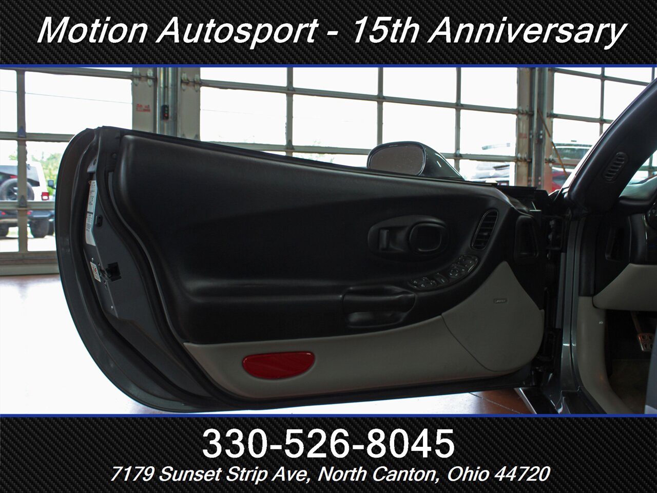 2004 Chevrolet Corvette   - Photo 19 - North Canton, OH 44720