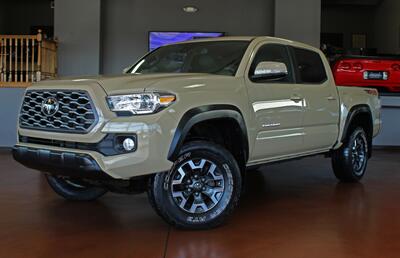 2020 Toyota Tacoma TRD Off-Road  4X4 - Photo 1 - North Canton, OH 44720