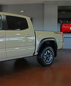 2020 Toyota Tacoma TRD Off-Road  4X4 - Photo 41 - North Canton, OH 44720