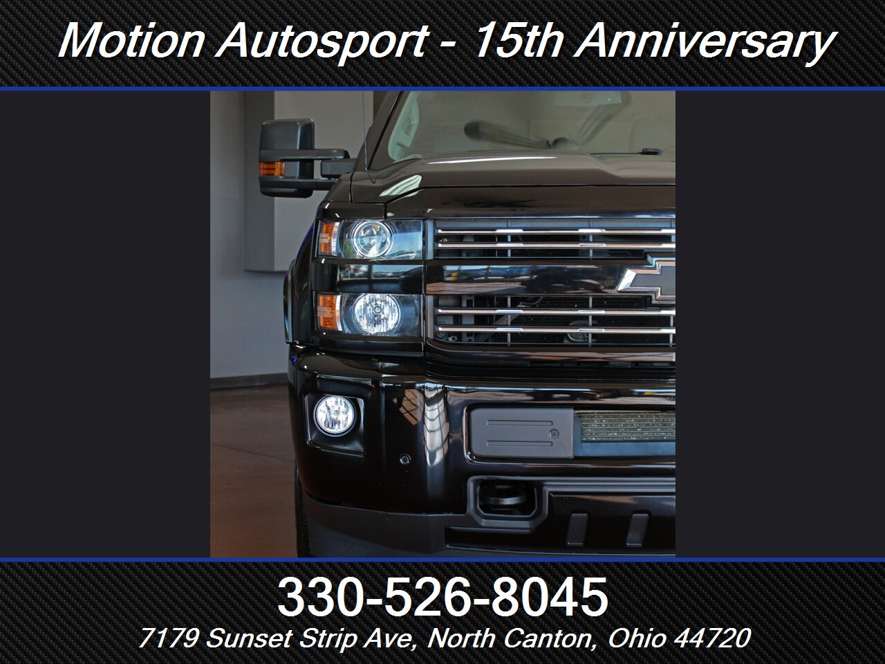 2017 Chevrolet Silverado 2500 LT Z71 Midnight Edition  4X4 - Photo 5 - North Canton, OH 44720