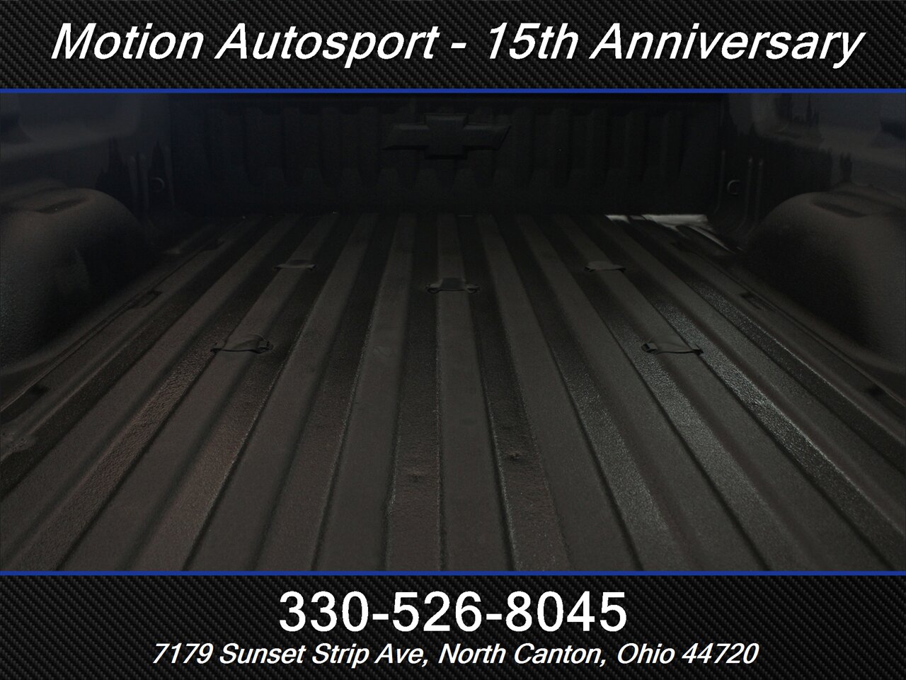 2017 Chevrolet Silverado 2500 LT Z71 Midnight Edition  4X4 - Photo 10 - North Canton, OH 44720