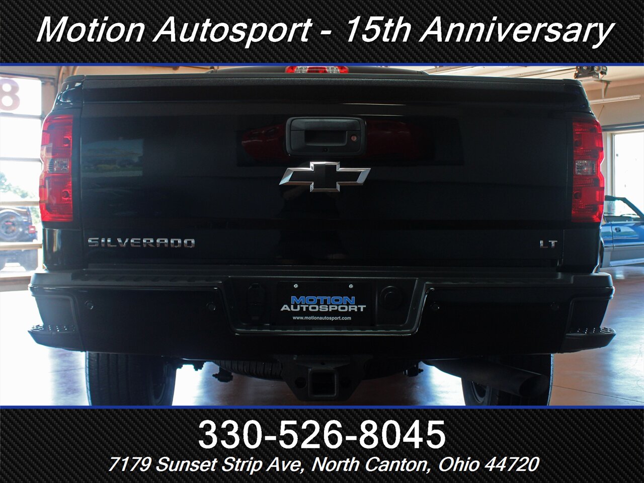 2017 Chevrolet Silverado 2500 LT Z71 Midnight Edition  4X4 - Photo 9 - North Canton, OH 44720