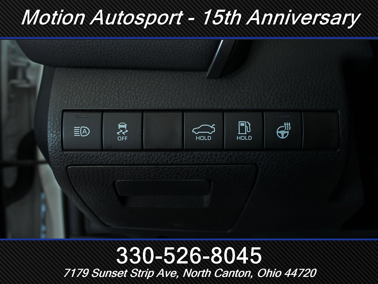 2022 Toyota Camry XLE AWD   - Photo 16 - North Canton, OH 44720