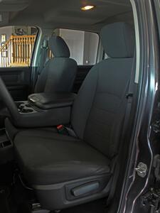 2019 RAM 1500 Classic Express  Black Top Package 4X4 - Photo 25 - North Canton, OH 44720